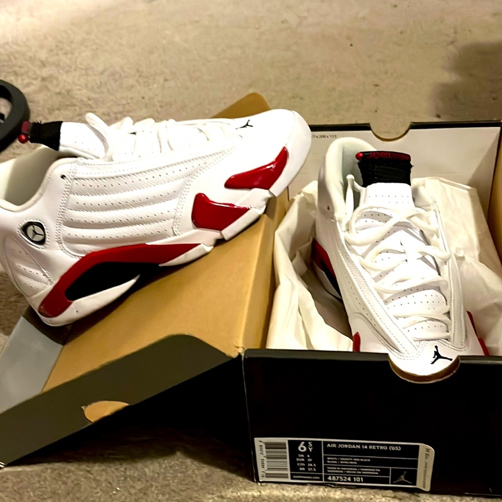 Sneaker